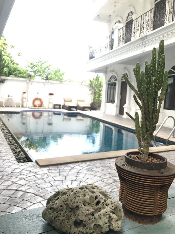 Chic Boutique Hotel Phuket Exterior photo